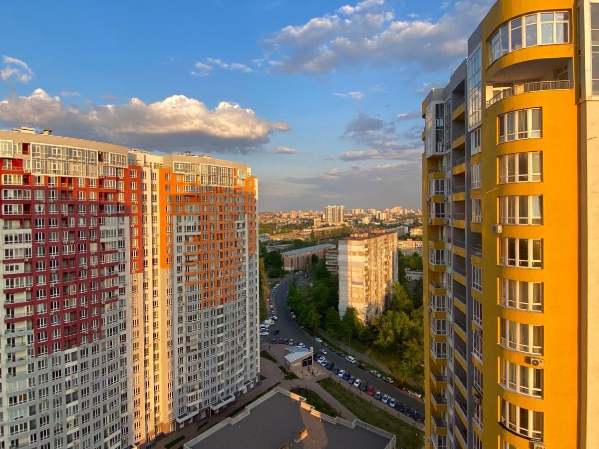 Затишна І Тепла Квартира, Метро Лівобережна, Мвц, Інститут Серця Kiev Extérieur photo